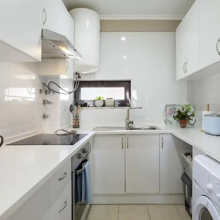 아파트 Retreat - 2br With Terrace & Ac *