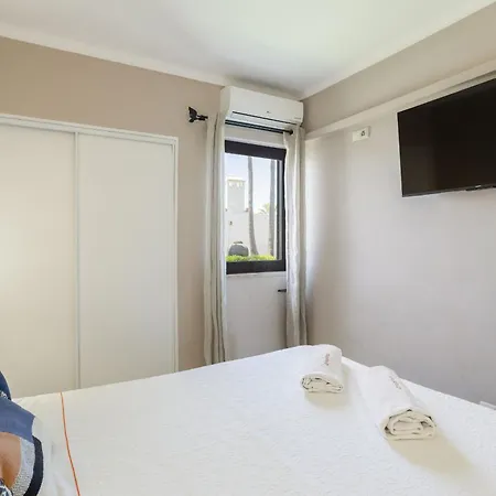 公寓 Retreat - 2br With Terrace & Ac